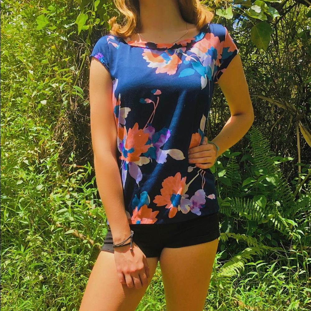 vintage FLORAL t-shirt
